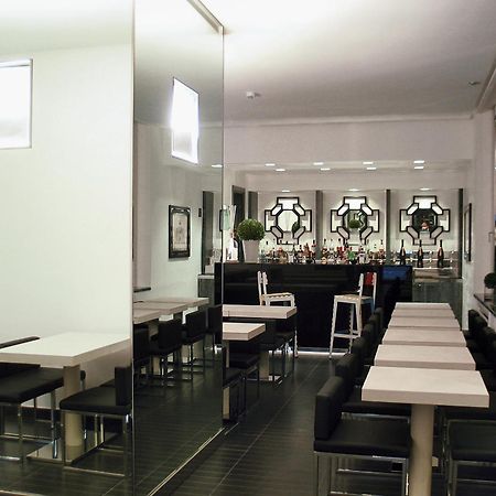 Lhp Hotel Napoleon Milánó Étterem fotó