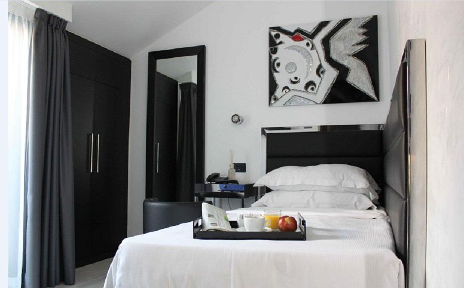 Lhp Hotel Napoleon Milánó Kültér fotó