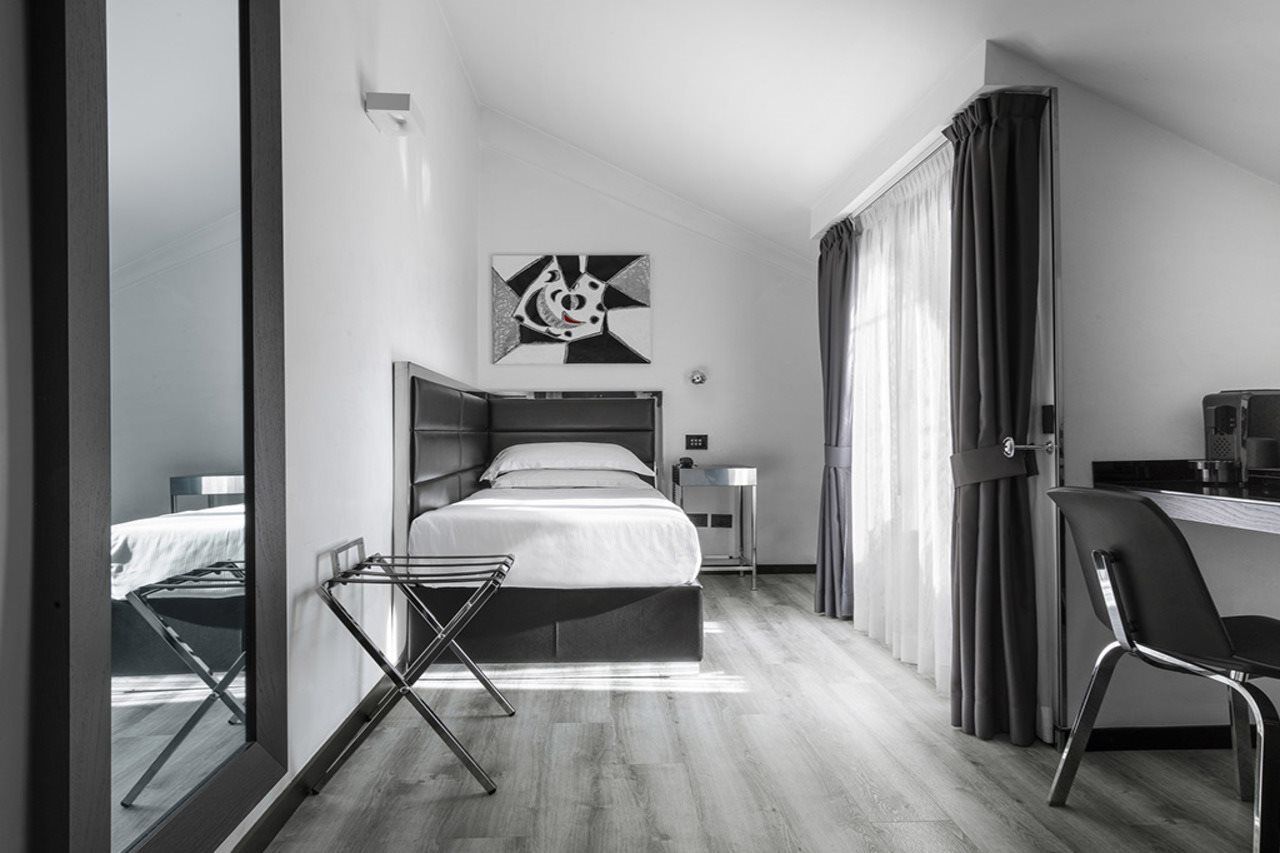 Lhp Hotel Napoleon Milánó Kültér fotó
